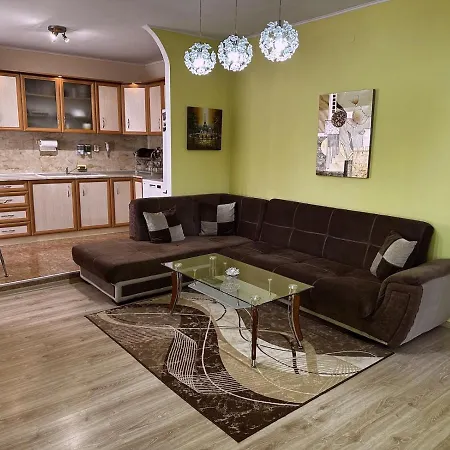 къща олеандър Feriehus Ivaylovgrad